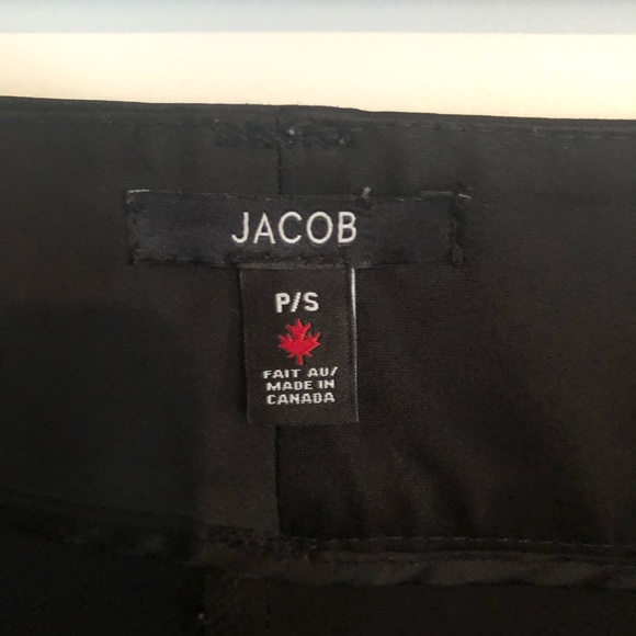 Black Jacob shorts - Picture 2 of 3